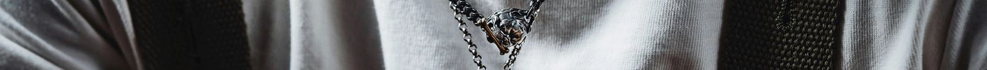 Exploring the Bold Styles of Cross Necklaces for Men: A Symbol of Faith and Fashion