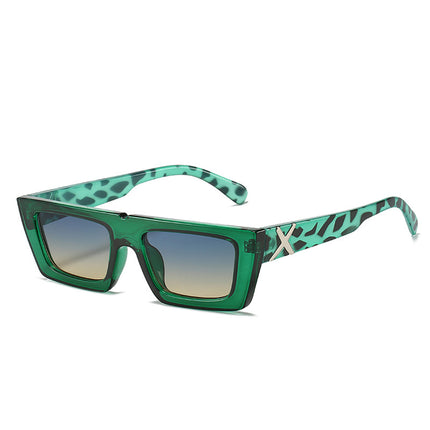 Lunettes de soleil à verres dégradés vintage