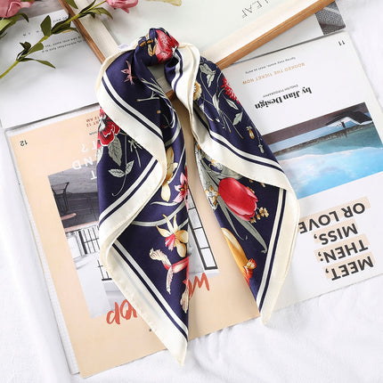 Square Shaped Women's Scarves - Wnkrs