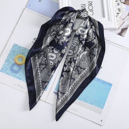Square Shaped Women's Scarves - Wnkrs