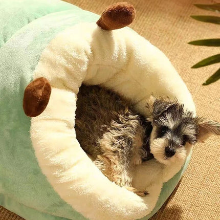 Cálida cama para perros pequeños: acogedora casa para mascotas con forma de pantuflas