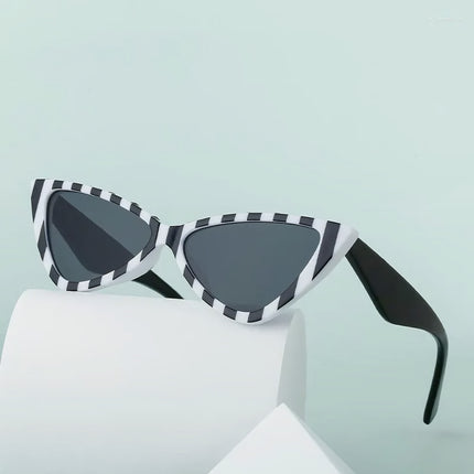 Lunettes de soleil œil de chat à rivets