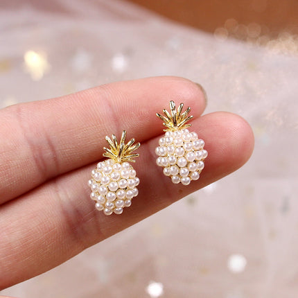 Boucles d'oreilles à tige élégantes en perles d'ananas pour femmes