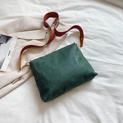 Women's Ethnic Patterned Shoulder Bag - Wnkrs