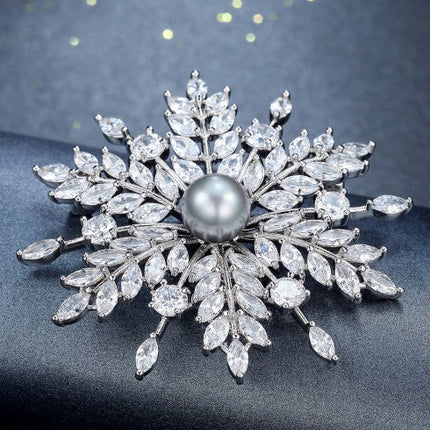 Enigma Flower Pearl and Rhinestone Brooch - wnkrs