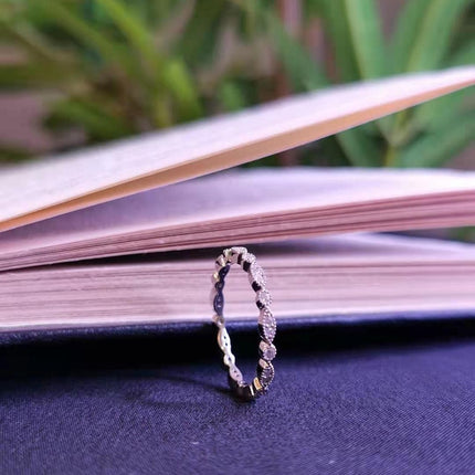 Women's Thin 925 Sterling Silver and Moissanite Ring - Wnkrs