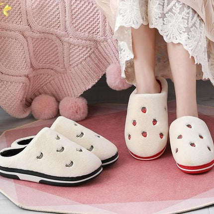 Anti-Slip Berry Patterned Warm Plush Slippers - Wnkrs