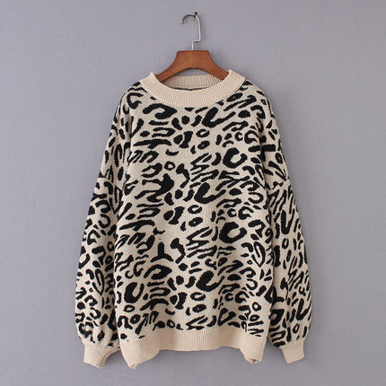 Women's Animal Printed Pullover - Wnkrs