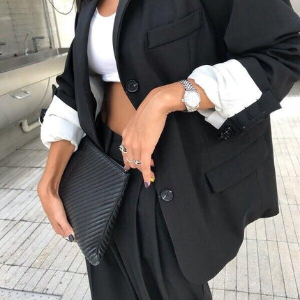 Women's Single-Breasted Black Blazer - Wnkrs