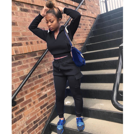 Women's Crop Sweatshirt and Cargo Joggers Set - Wnkrs