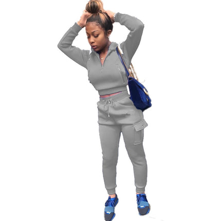 Women's Crop Sweatshirt and Cargo Joggers Set - Wnkrs