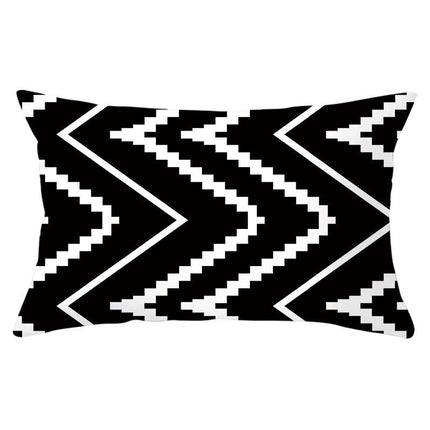 Geometric Patterned Rectangular Cushion Cover - wnkrs