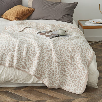Knitted Printed Blanket - wnkrs