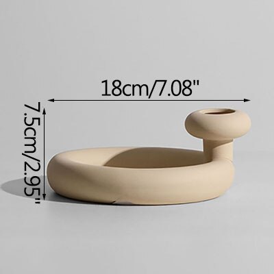 Multi-Shaped Ceramic Vase in White - wnkrs