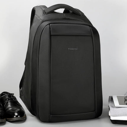 Water Repellent USB Backpack - Wnkrs