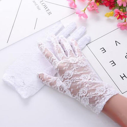 Women's Fingerless Lace Gloves - Wnkrs