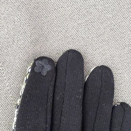 Women's Warm Flower Gloves - Wnkrs