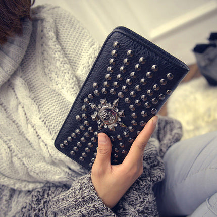 Women's Pirate Sun Leather Clutch - Wnkrs