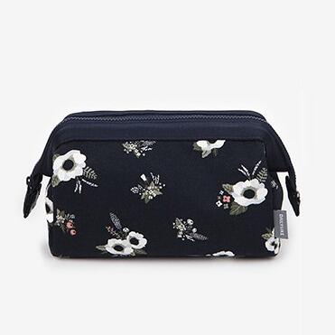 Patterned Travel Toiletry Bag - Wnkrs