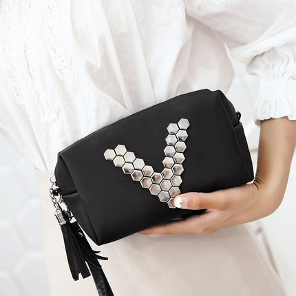 V Mosaic Cosmetic Bag - Wnkrs