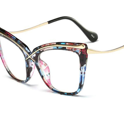 Stylish Cat Eye Shaped Men's Glasses' Frame - Wnkrs