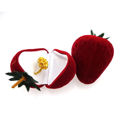 Strawberry Shaped Ring Box - wnkrs