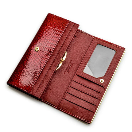 Women's Alligator Style Leather Wallet - Wnkrs