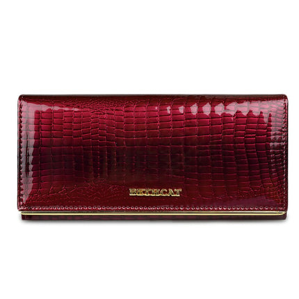 Women's Alligator Style Leather Wallet - Wnkrs