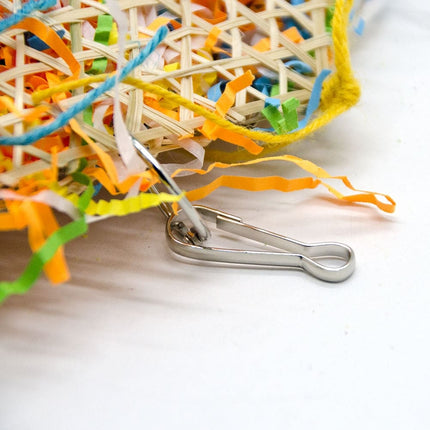 Hanging Toy for Parrots - wnkrs