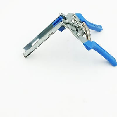 Cage Pliers - wnkrs