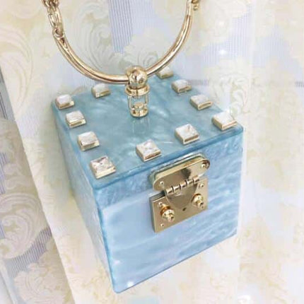 Acryllic Ring Handle Box Bag - wnkrs