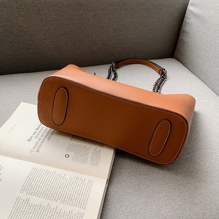 Women's Simple Tote Bag with Chain Handles - Wnkrs