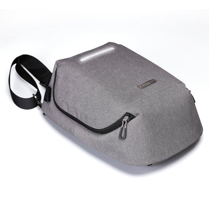 Lightweight Men's Shoulder Bag - Wnkrs