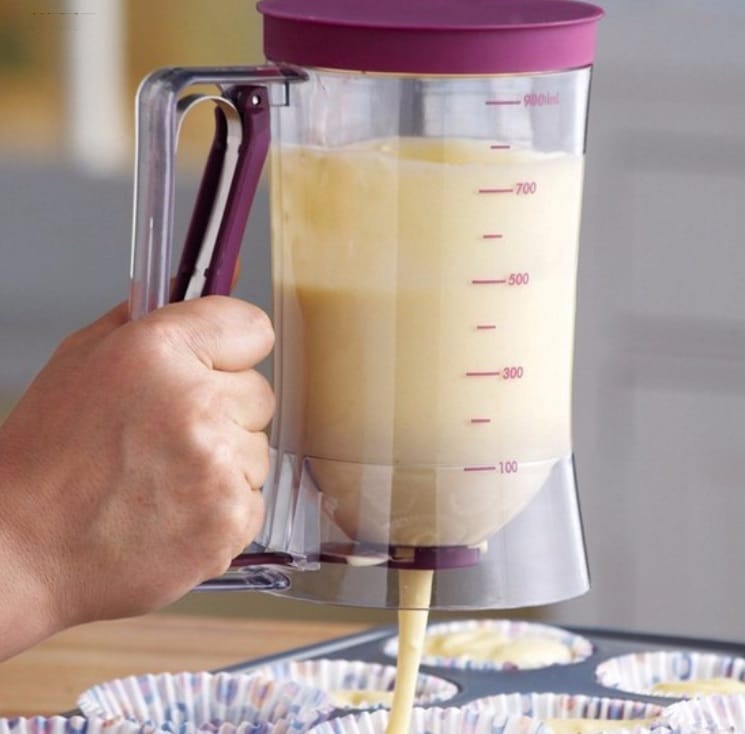 Convenient Transparent Plastic Batter Dispenser