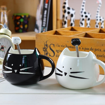 Cartoon Cat Shaped Coffee Mug with Spoon - Wnkrs