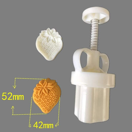 Chocolate Cutter Stamp in Strawberry Shape - wnkrs