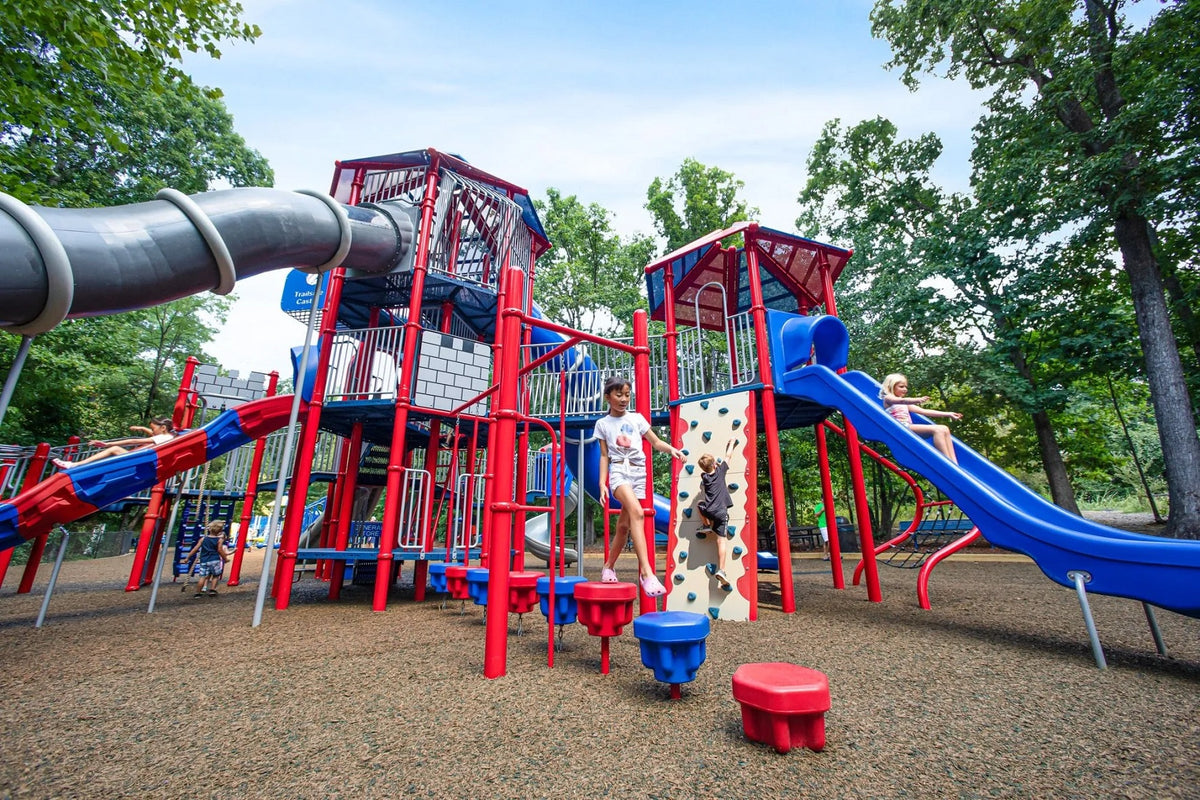 Guide to Choosing Playground Equipment for Ages 5-12