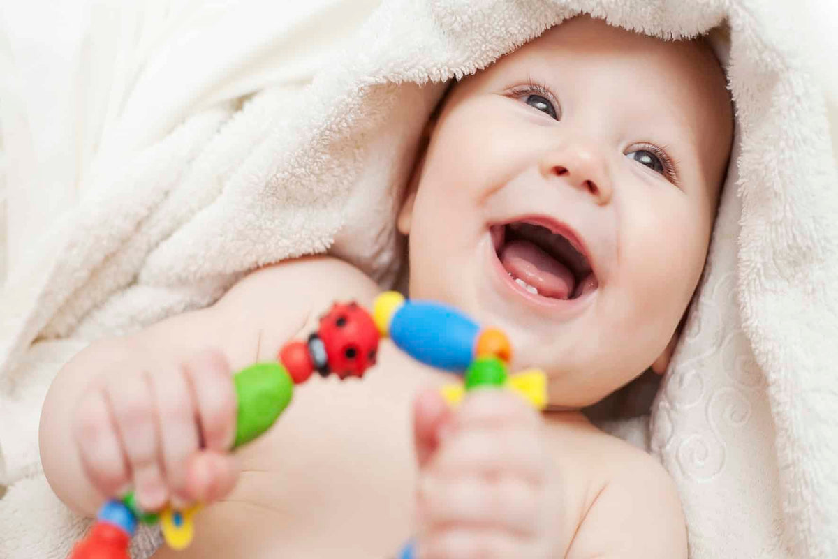 What are the benefits of baby rattles? - A Matter Of Style