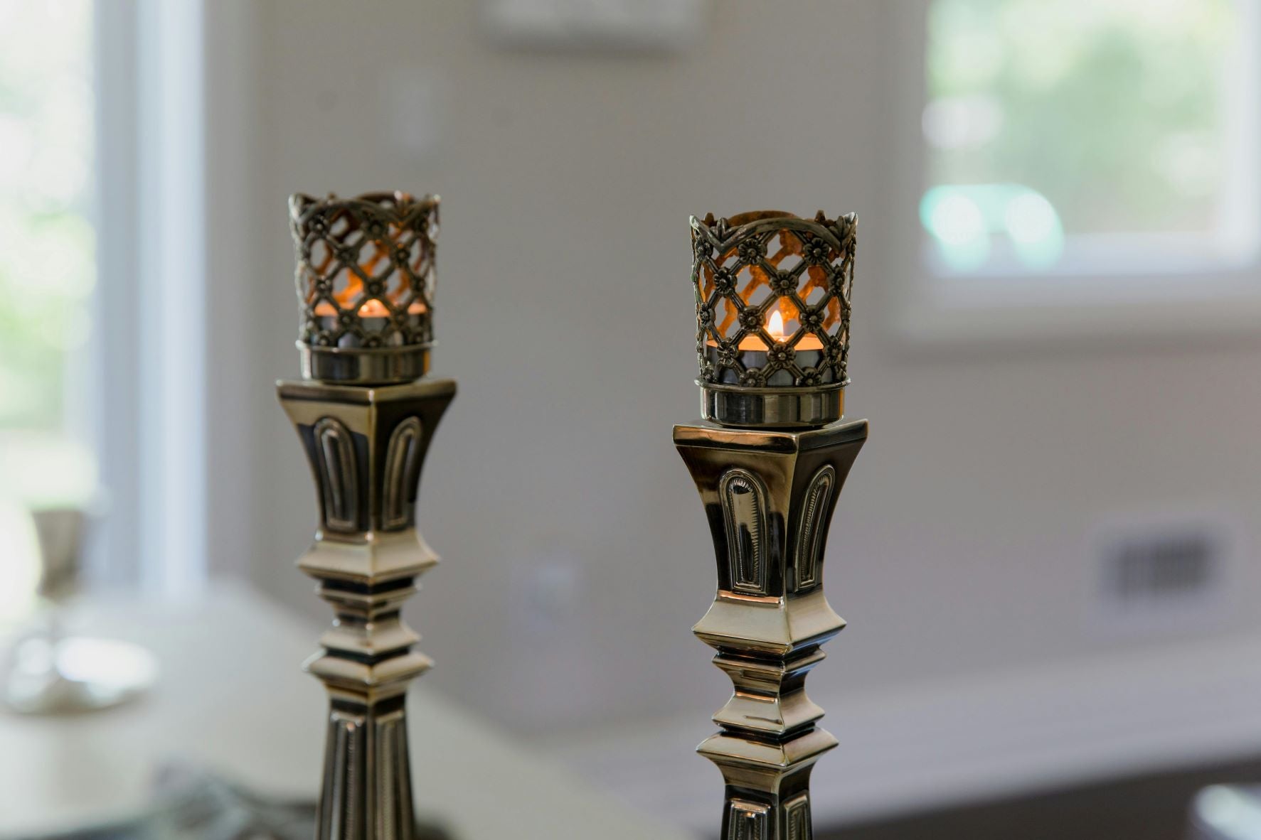 Candle Holders in Modern Décor: Are They Still Trending?