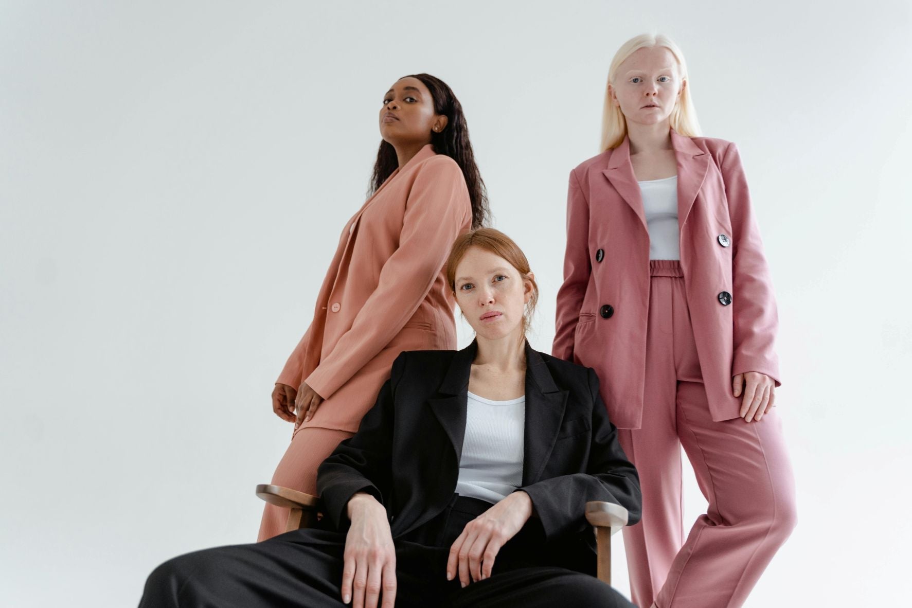Women’s Blazers: Power Dressing with Style
