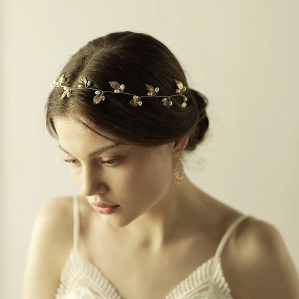 Couronne de serre-tête en forme de fleur et de feuille de perles – Postiche de mariage élégant