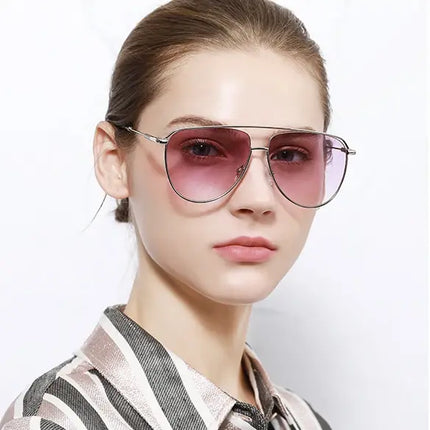 Gafas de sol estilo piloto para mujer