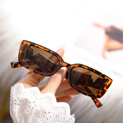 Gafas de sol Cat Eyes Fashion UV400: estilo clásico, diseño duradero para mujeres