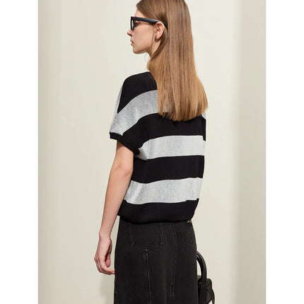 Minimalist Women's Wide Striped Crewneck Jumper