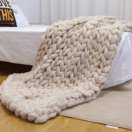 Hand woven woolen blanket  Soft Chenille Blanket - Wnkrs