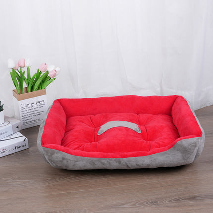 Acogedora cama de felpa para perros