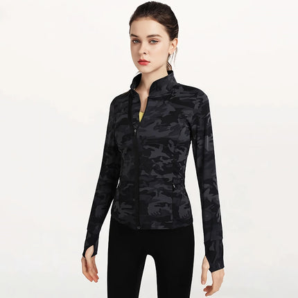 Veste de sport camouflage pour femme – Fermeture éclair intégrale, coupe ajustée, haut d'entraînement pour le yoga et la course à pied