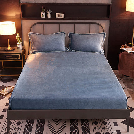 Flannel bedspread and hats bed cover thickened to keep warm - Wnkrs