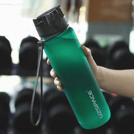 Shatter-resistant Outdoor Large Plastic Water Bottle - Wnkrs