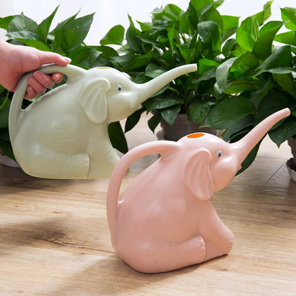 Arrosoir de jardin en forme d'éléphant